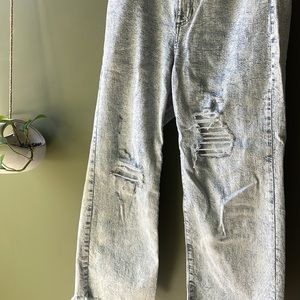 Guess Crop Wide Leg Acid Wash Womens Jeans size 28